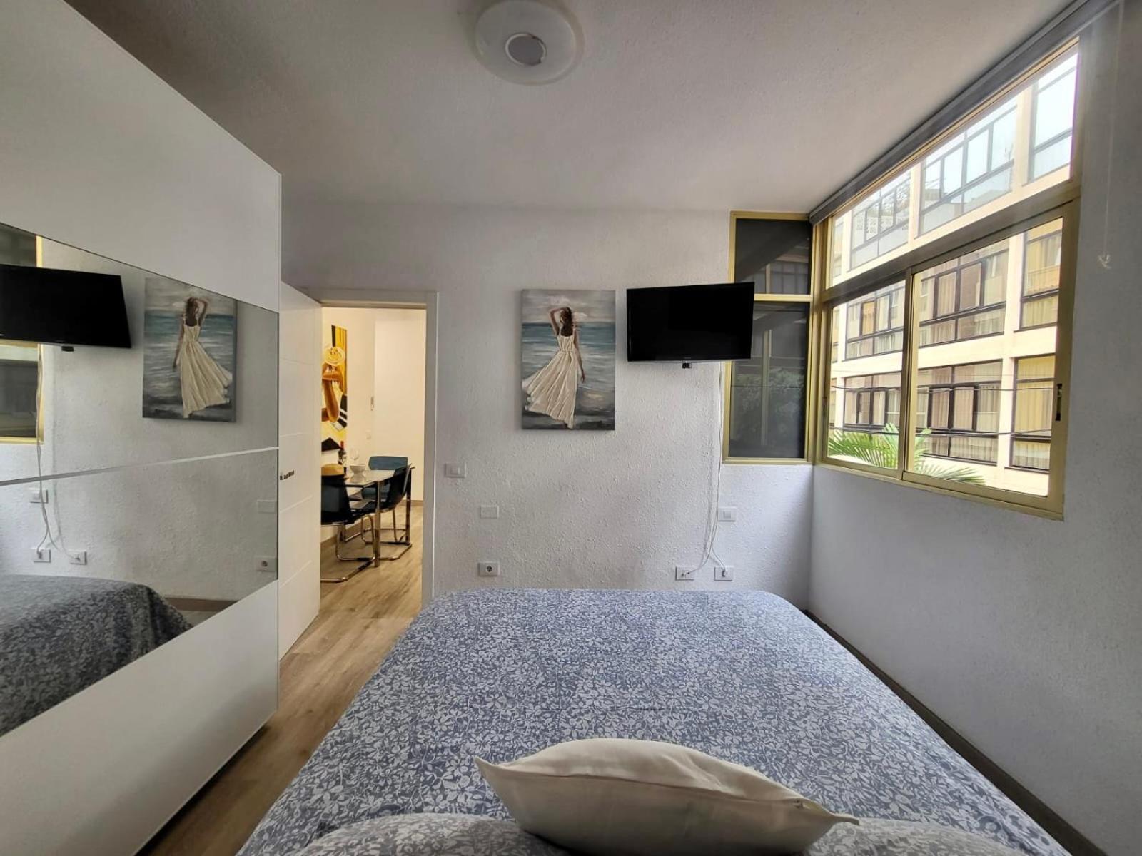 2 Bedrooms Flat 50 Mts Away From Las Canteras Beach Las Palmas de Gran Canaria Exterior photo